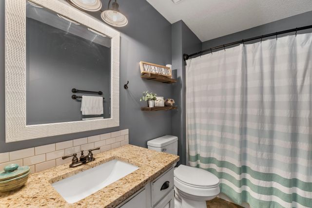 2524 N Button Bush Circle, Derby, KS 67037