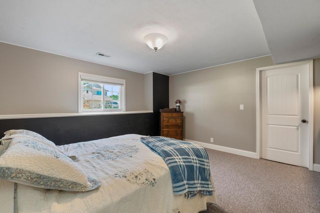 2524 N Button Bush Circle, Derby, KS 67037