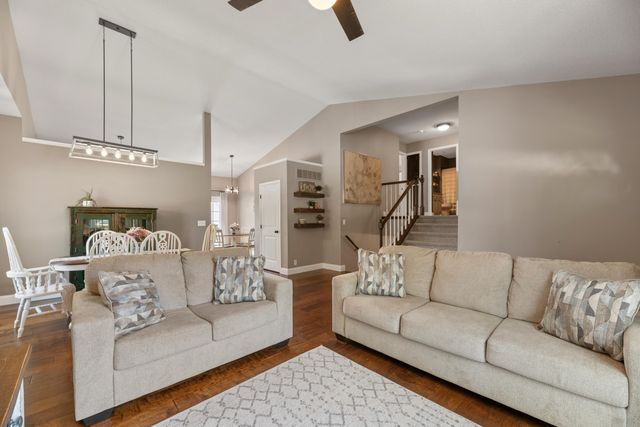 2524 N Button Bush Circle, Derby, KS 67037
