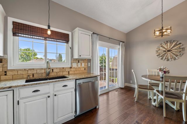 2524 N Button Bush Circle, Derby, KS 67037
