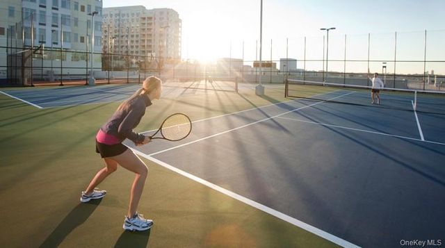 40-22 College Point Boulevard 10R, Flushing, NY 11354