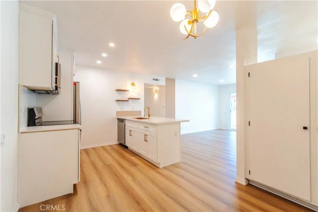 21951 Rimhurst Drive 202, Lake Forest, CA 92630