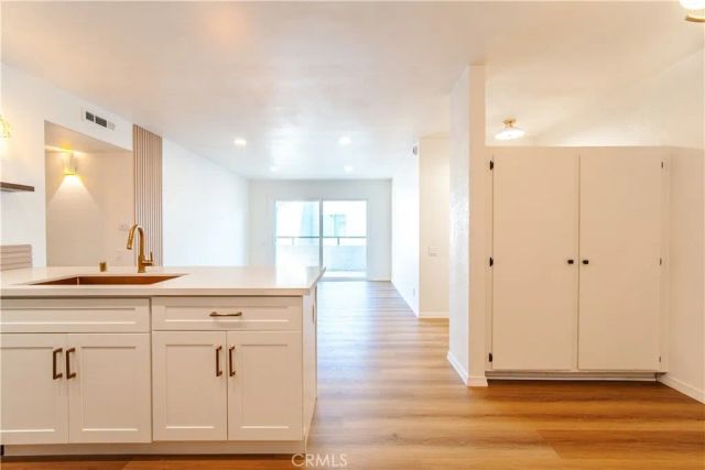 21951 Rimhurst Drive 202, Lake Forest, CA 92630