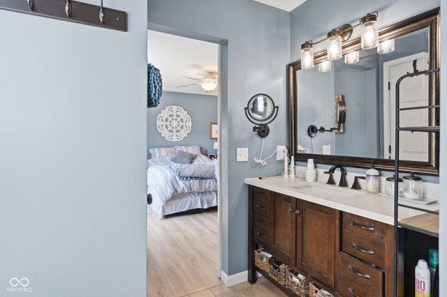 556 Alton Drive, Greenwood, IN 46143