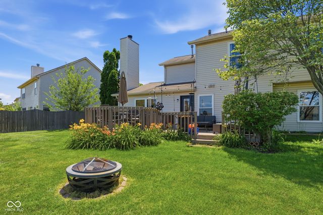 556 Alton Drive, Greenwood, IN 46143