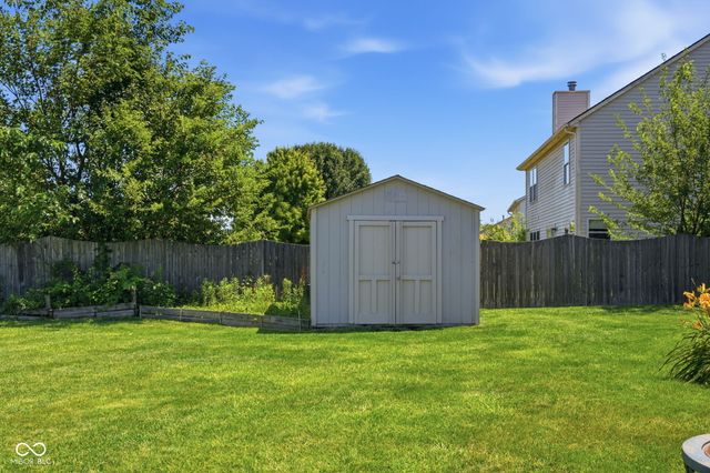 556 Alton Drive, Greenwood, IN 46143
