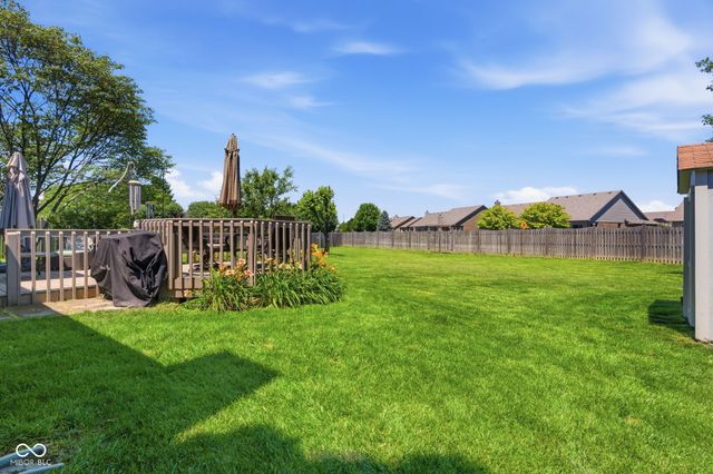 556 Alton Drive, Greenwood, IN 46143