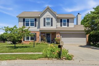 556 Alton Drive, Greenwood, IN 46143