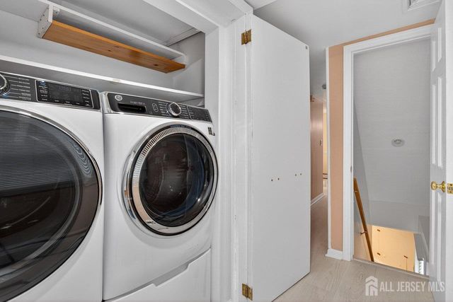 49 Metuchen Avenue, Woodbridge Proper, NJ 07095