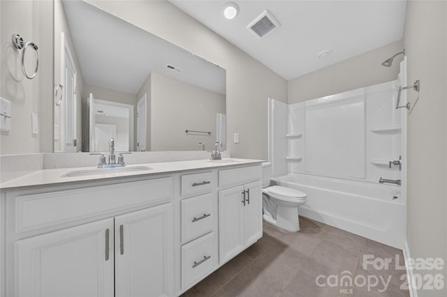 13222 Kenworth Road, Charlotte, NC 28278