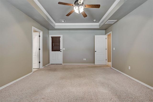 8687 Long Spur Trail, Edmond, OK 73034