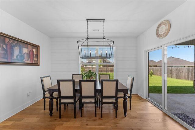 1805 Bergman Road, Pea Ridge, AR 72751