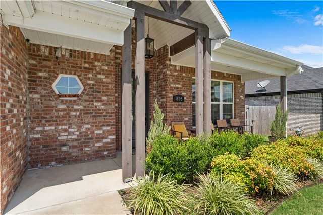 1805 Bergman Road, Pea Ridge, AR 72751