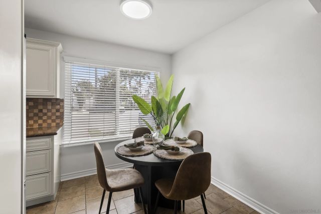 1030 Robinson Ave 101, San Diego, CA 92103