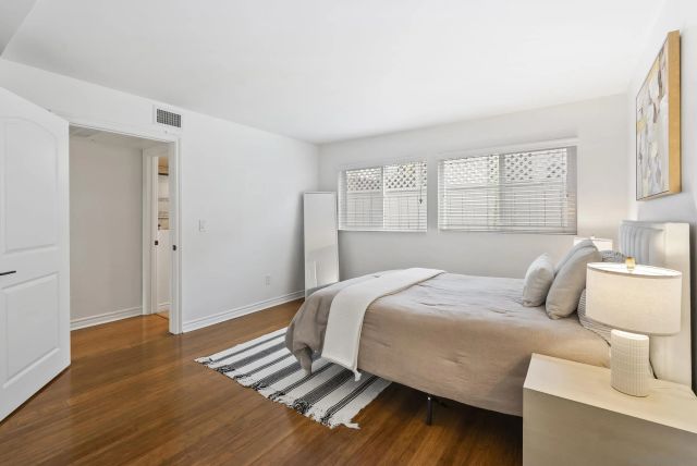 1030 Robinson Ave 101, San Diego, CA 92103