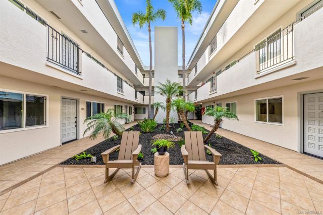 1030 Robinson Ave 101, San Diego, CA 92103