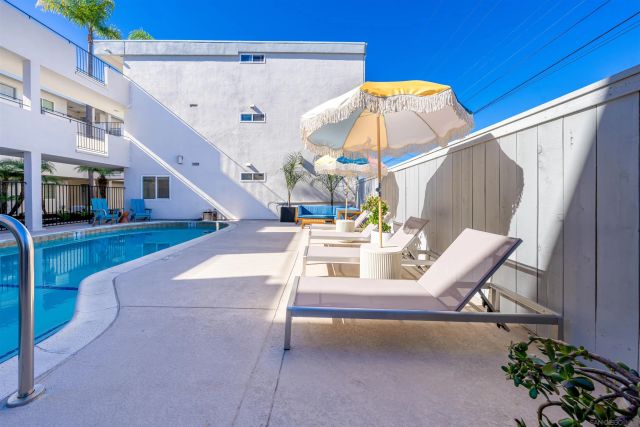 1030 Robinson Ave 101, San Diego, CA 92103