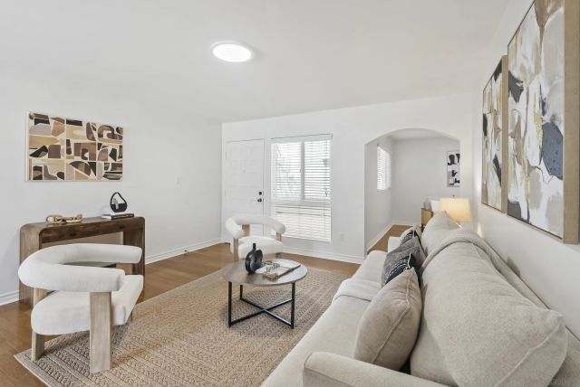 1030 Robinson Ave 101, San Diego, CA 92103