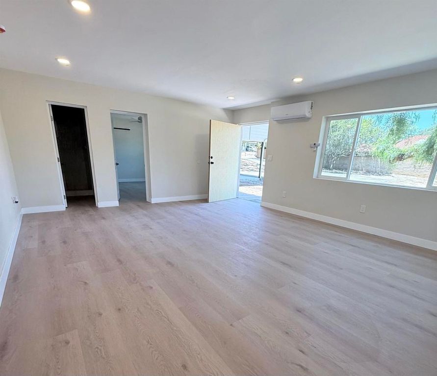 Image 39 of property listing at 3448 Willow, Bonita, CA 91902