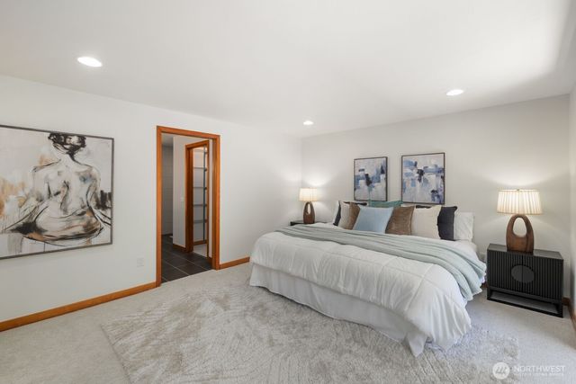 15826 266th Avenue SE, Issaquah, WA 98027