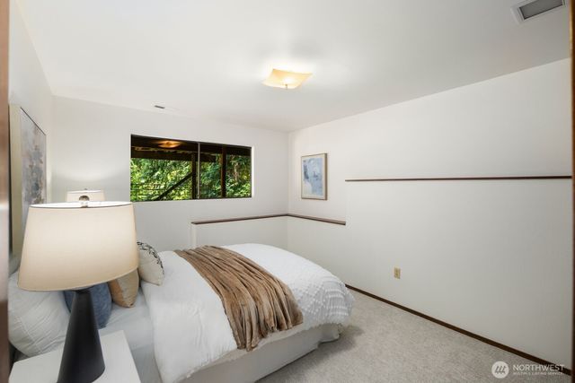 15826 266th Avenue SE, Issaquah, WA 98027