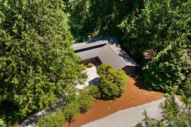 15826 266th Avenue SE, Issaquah, WA 98027