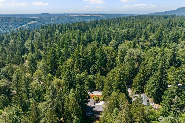 15826 266th Avenue SE, Issaquah, WA 98027