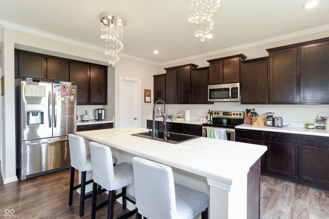 1908 Porter Drive, Franklin, IN 46131