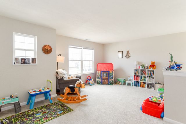 1908 Porter Drive, Franklin, IN 46131