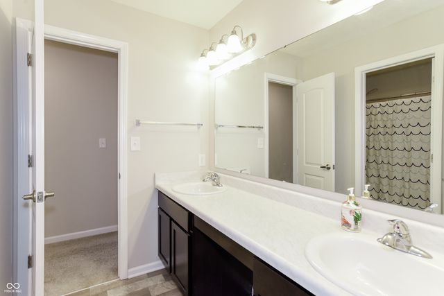 1908 Porter Drive, Franklin, IN 46131