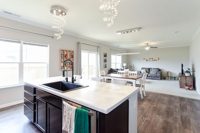 1908 Porter Drive, Franklin, IN 46131