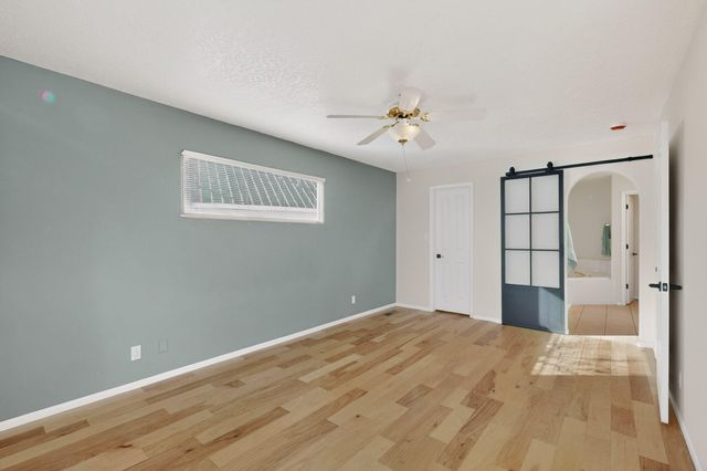 316 La Chamisal Lane NW, Los Ranchos, NM 87107