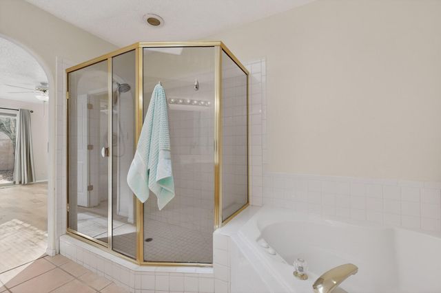 316 La Chamisal Lane NW, Los Ranchos, NM 87107