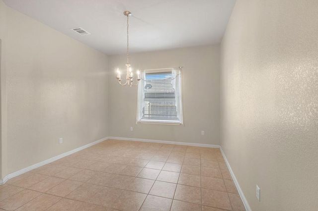 209 Anderson ST, Hutto, TX 78634