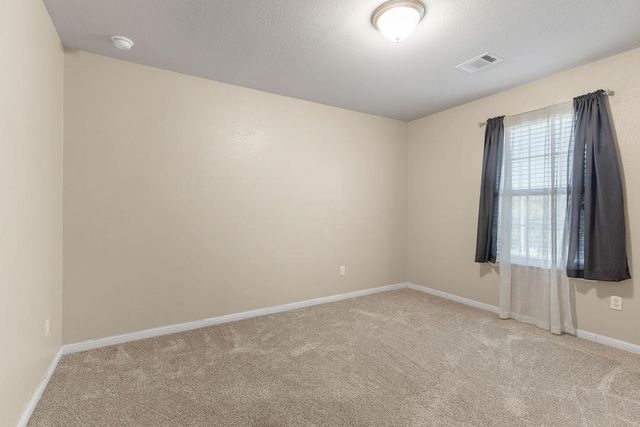 209 Anderson ST, Hutto, TX 78634