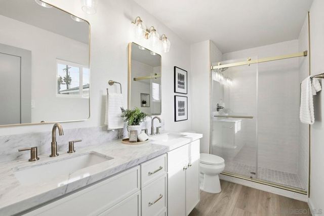 8702 Glenhaven St, San Diego, CA 92123