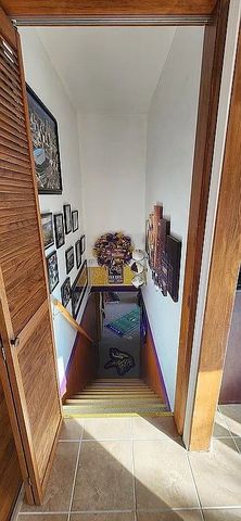 913 S 8th Avenue W, Newton, IA 50208