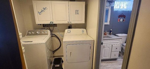 913 S 8th Avenue W, Newton, IA 50208