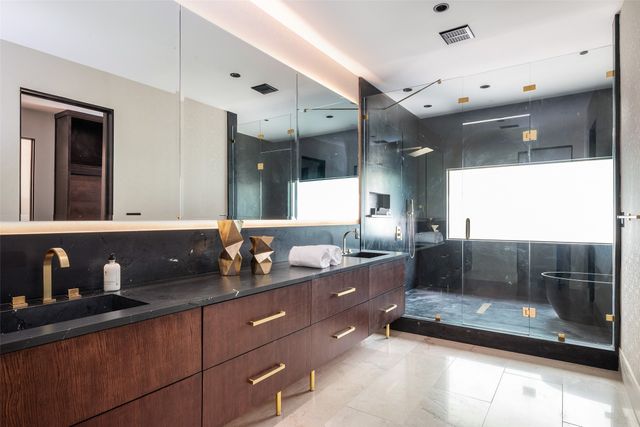 10920 Strait Lane, Dallas, TX 75229