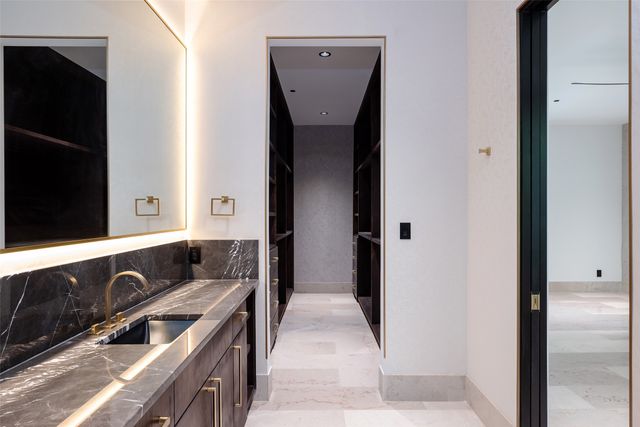 10920 Strait Lane, Dallas, TX 75229