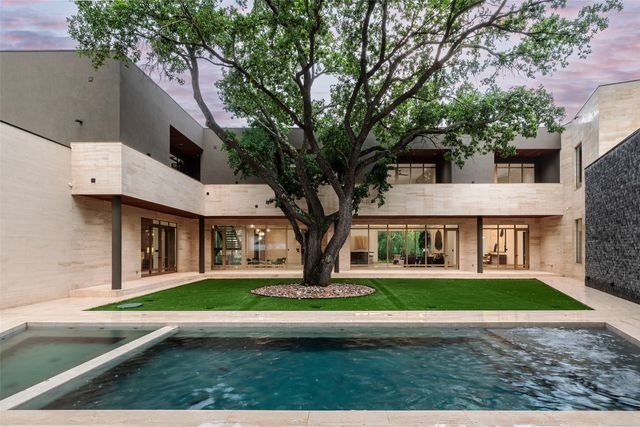 10920 Strait Lane, Dallas, TX 75229