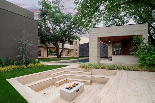 10920 Strait Lane, Dallas, TX 75229