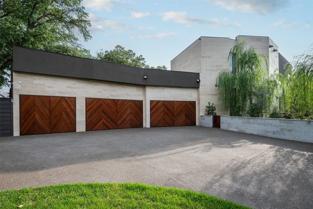 10920 Strait Lane, Dallas, TX 75229