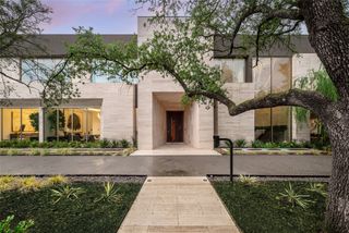 10920 Strait Lane, Dallas, TX 75229