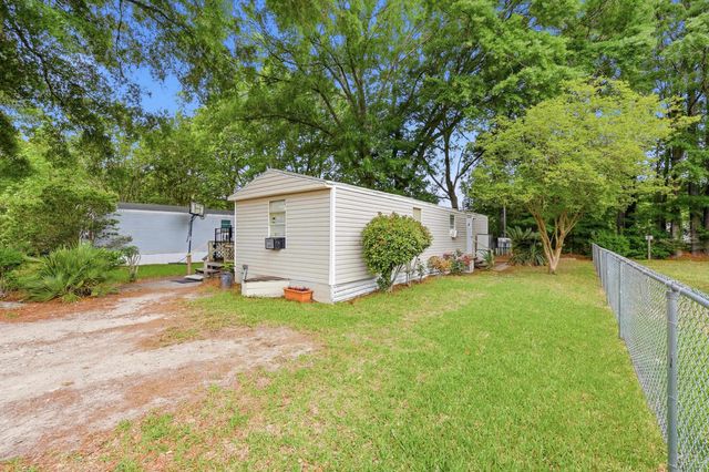 1767 Kyle Ln, Myrtle Beach, SC 29577