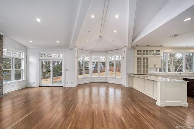 8 Walden Lane, Rye, NY 10580