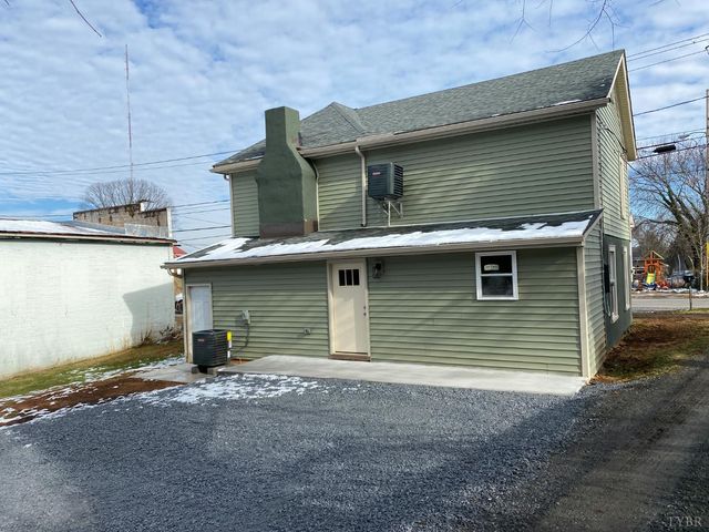 204 Rogers Drive, Madison Heights, VA 24572