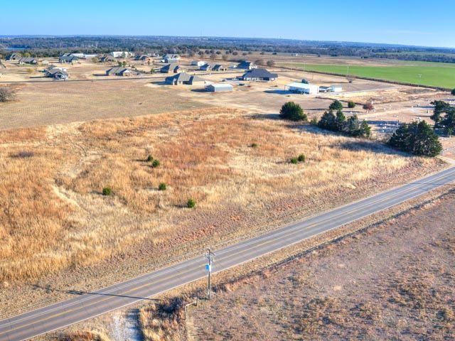 S Broadway, Guthrie, OK 73044