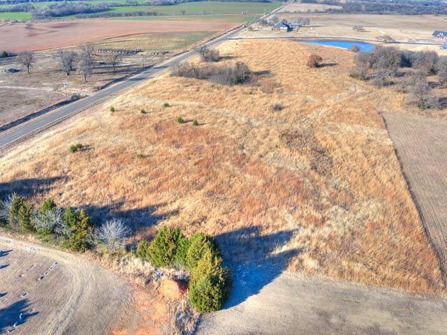 S Broadway, Guthrie, OK 73044