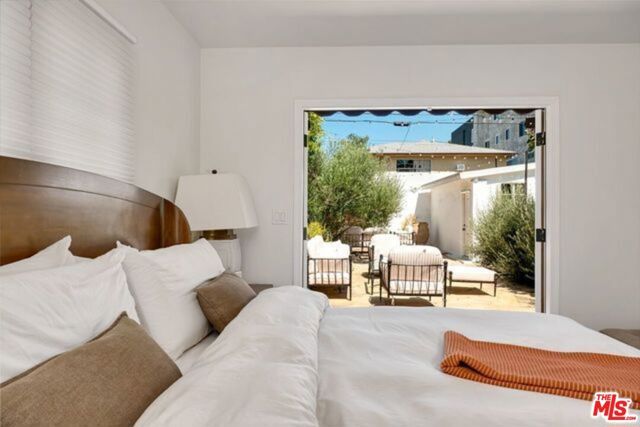 816 N Mccadden Place, Los Angeles, CA 90038